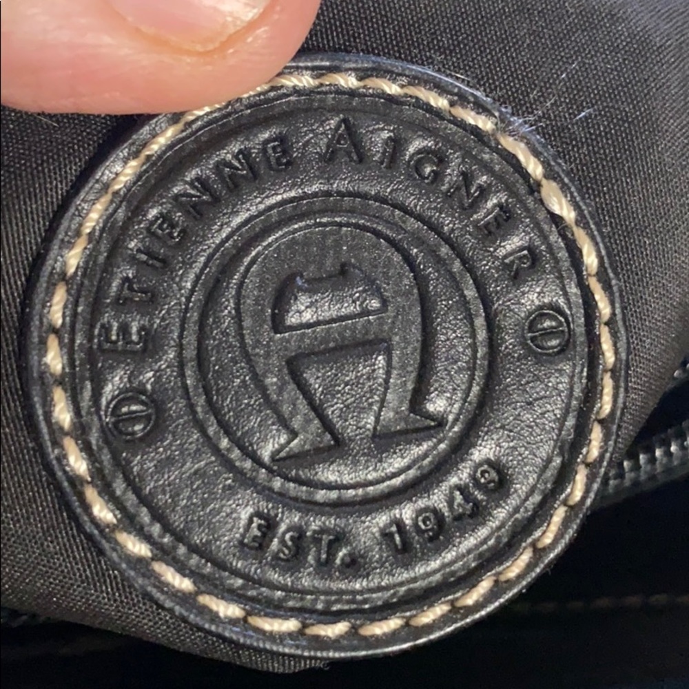 Small carry purse